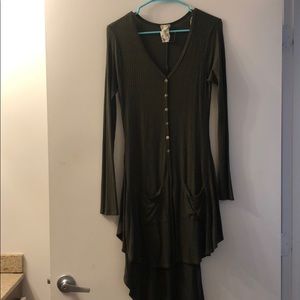 Green long short layerable tunic